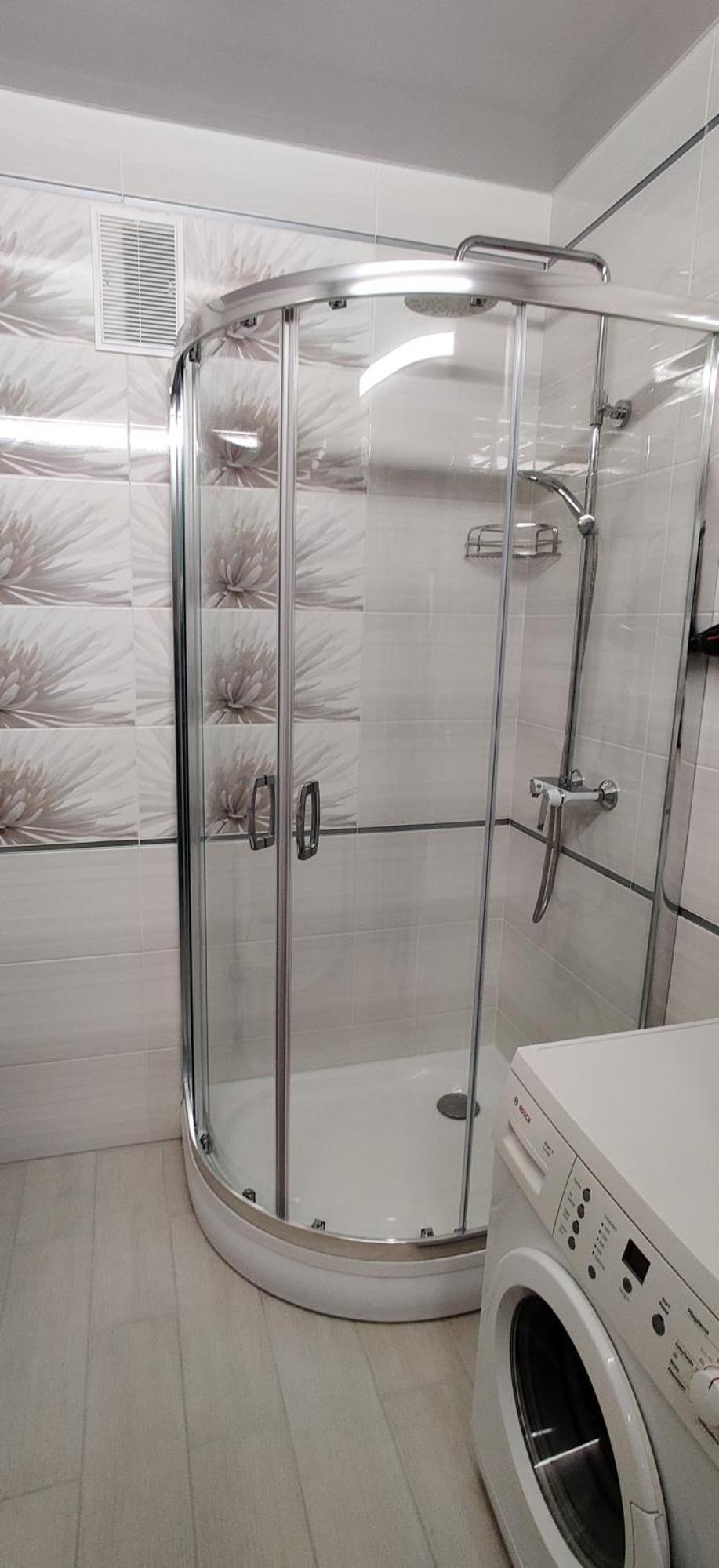Luxury Apartments Atlant Lutsk Ngoại thất bức ảnh